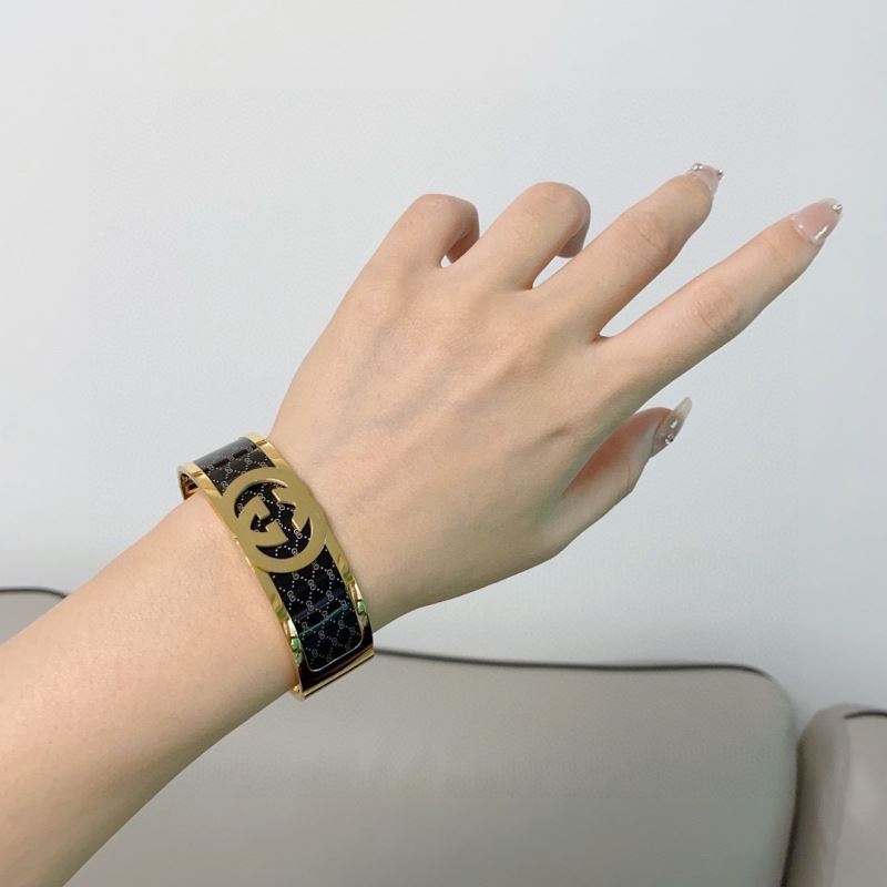 Gvc*1 bracelets